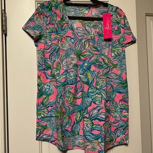 NWT lily Pullitzer T shirt